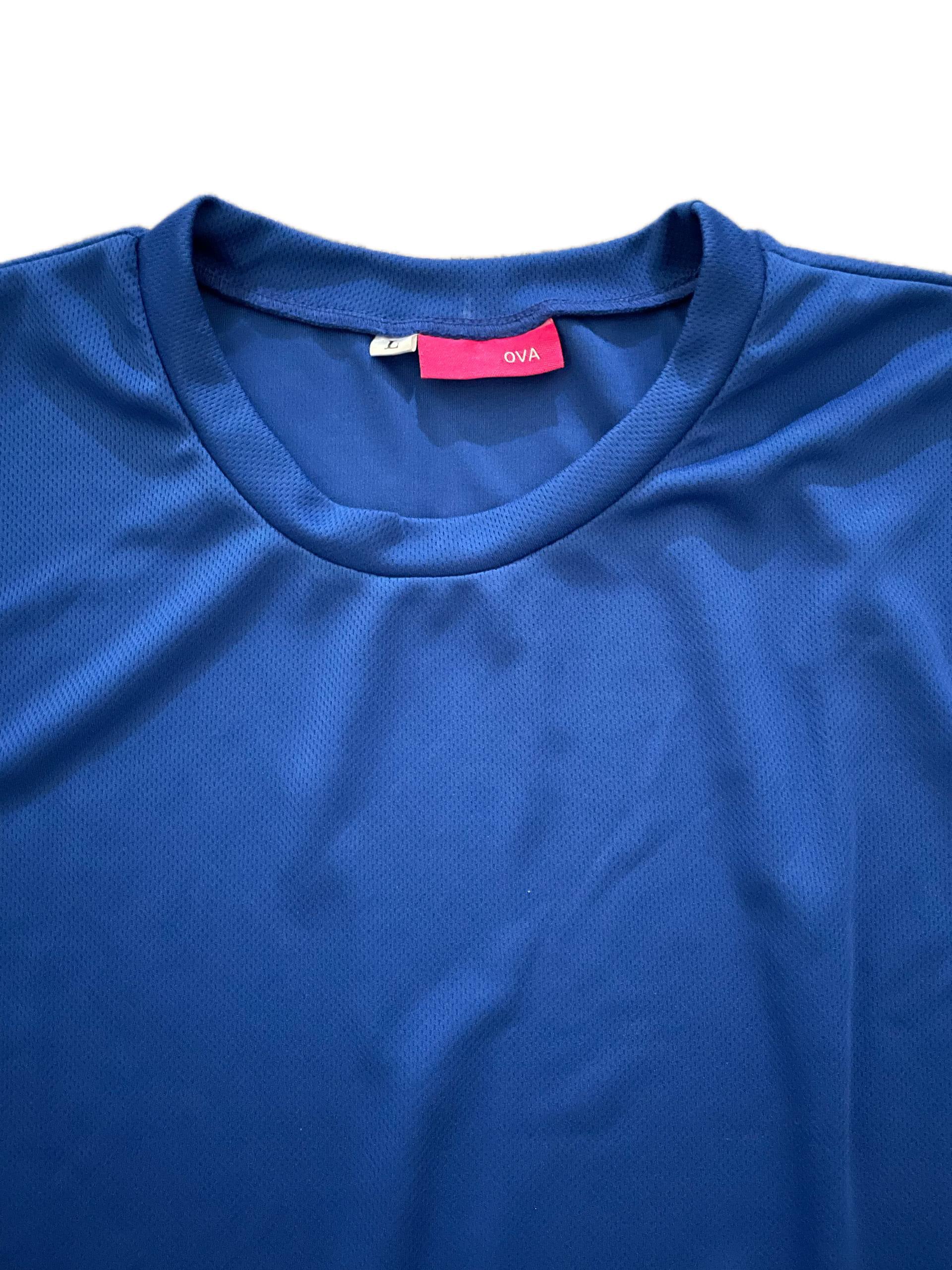 close up of round neckline of tshirt