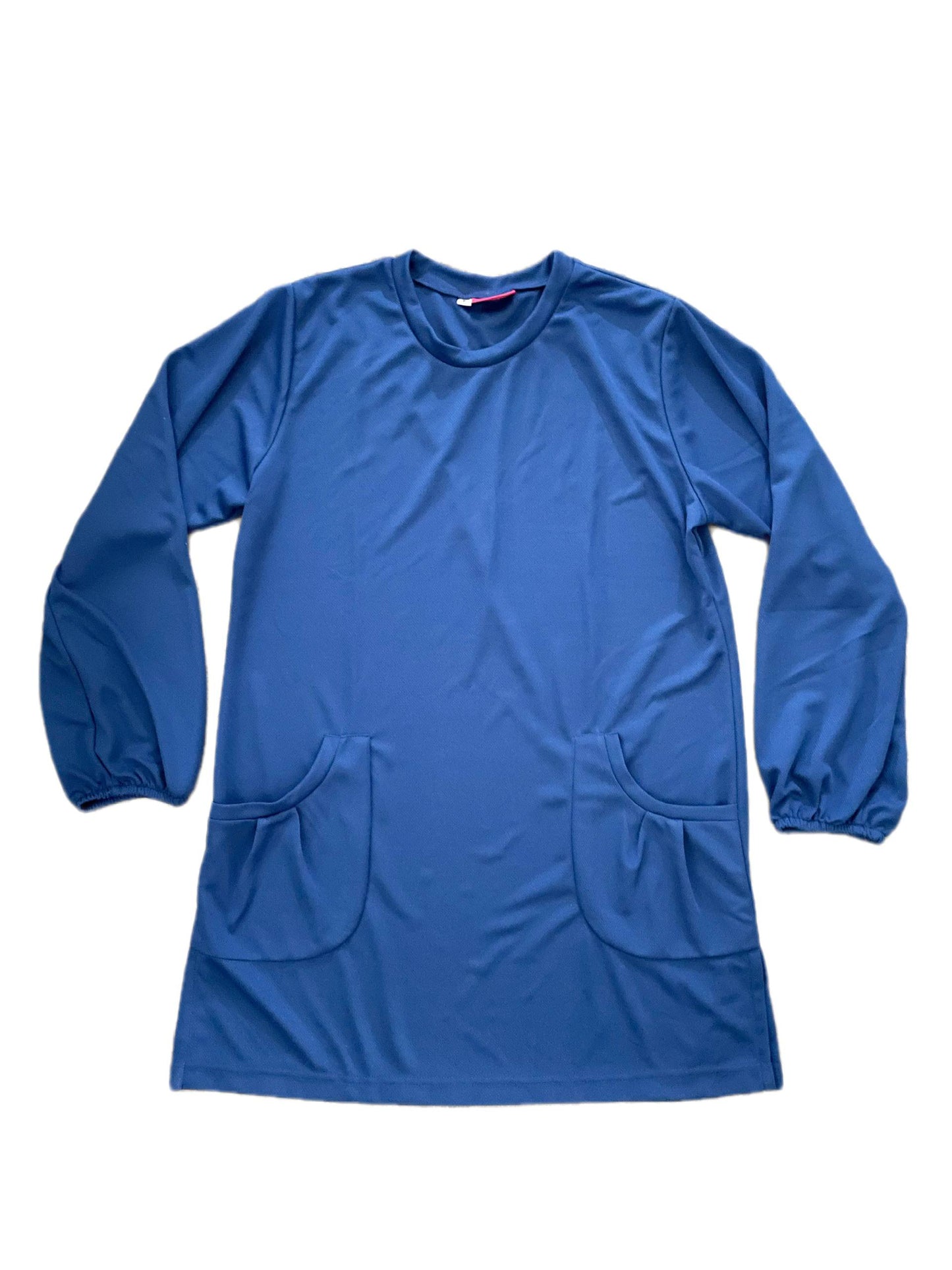 long sleeves tshirt in blue with a white background