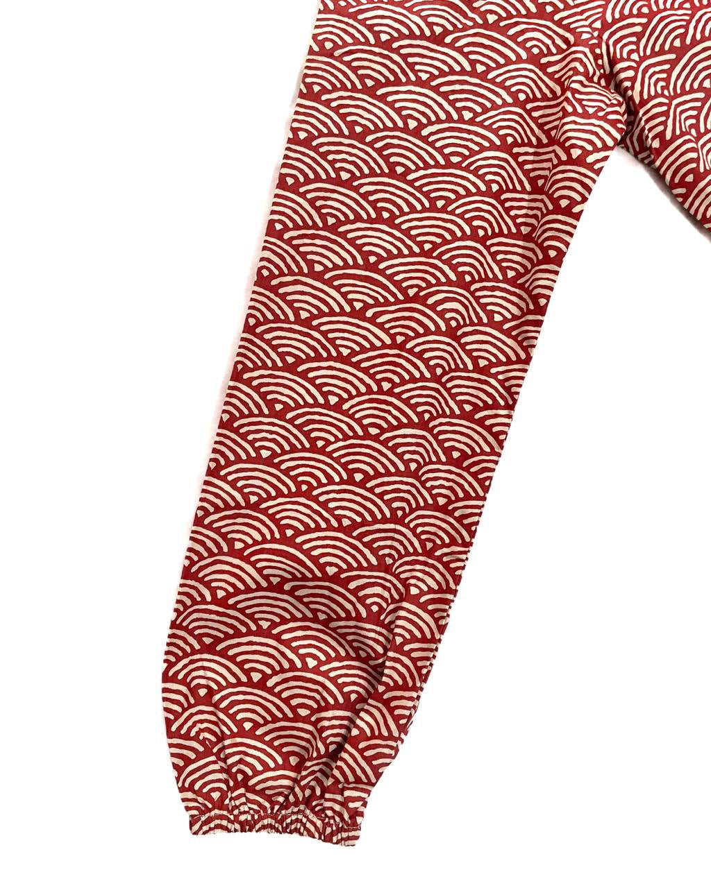 Japanese Waves Maroon